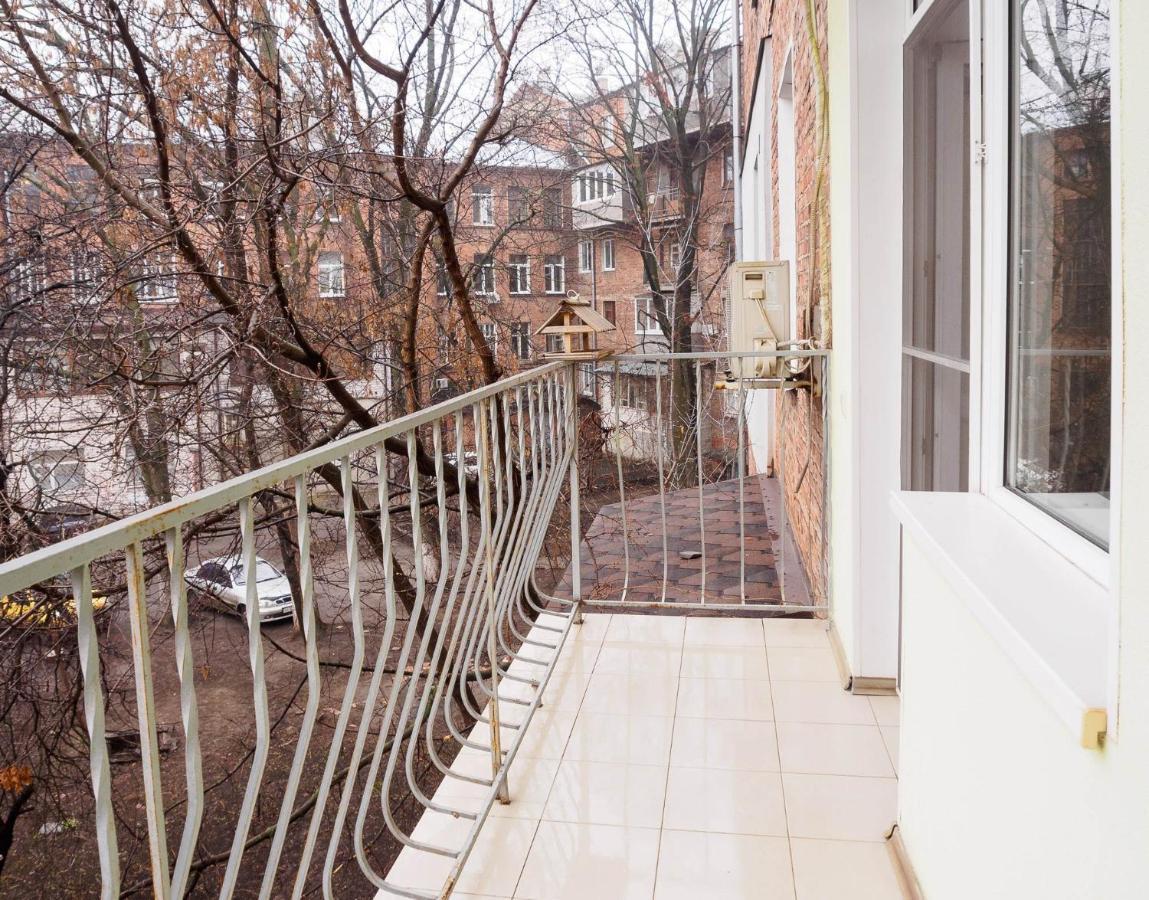 Квартира В Центре На Архитектора Бекетова Charkiv Esterno foto